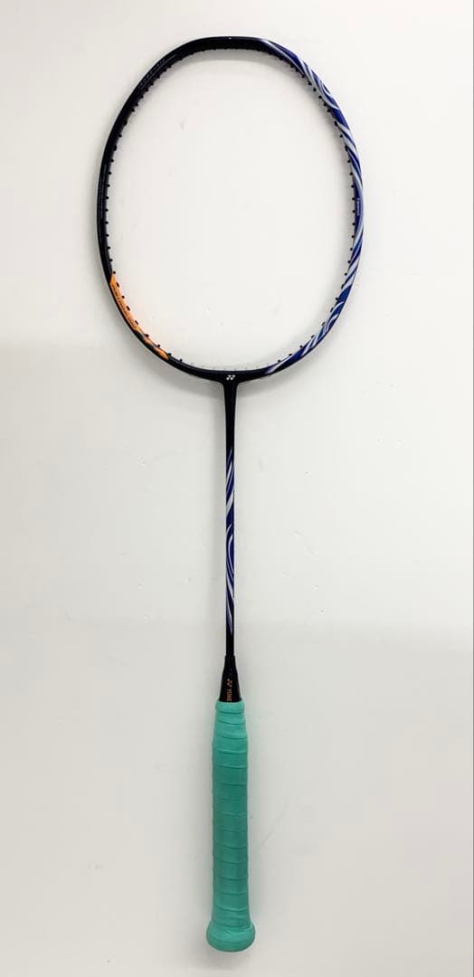 【M145】YONEX ASTROX 100ZZ 4UG5 ラケット