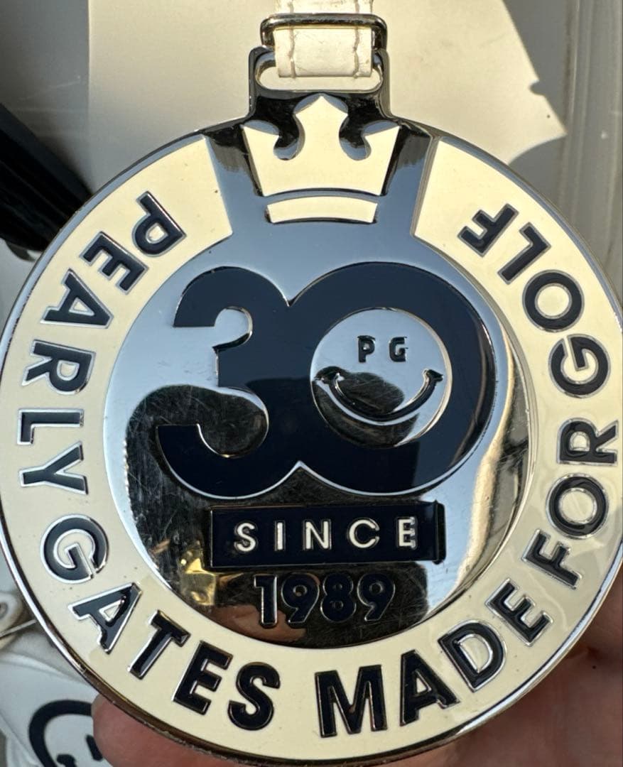 PEARLY GATES 30周年記念キャディバッグ ホワイト特典付き