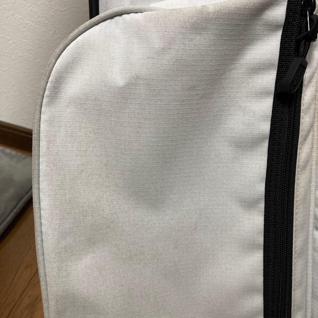 Jones スタンドゴルフバッグ ホワイト
