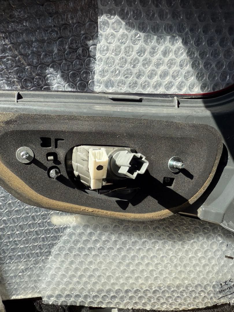 ホンダ　ヴェゼル　RU1 2 3 4 テールランプ　リアゲート　左右　セット