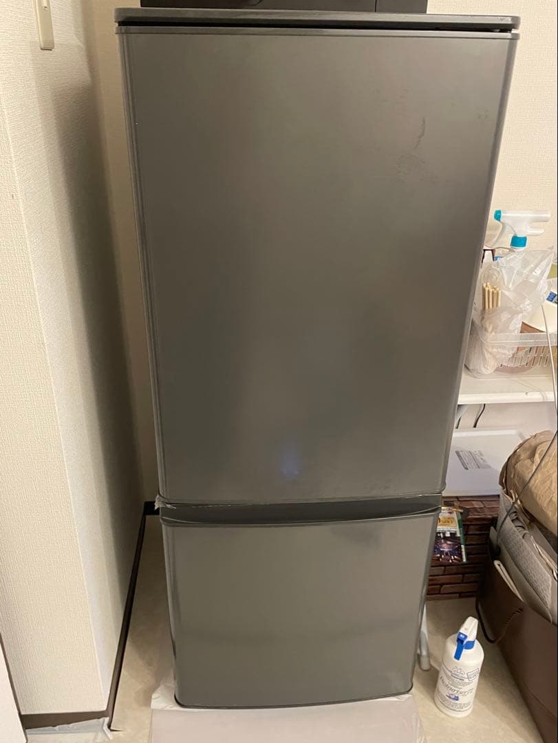 2022年製　三菱電機 冷蔵庫 146L マットチャコール MR-P15G-H1