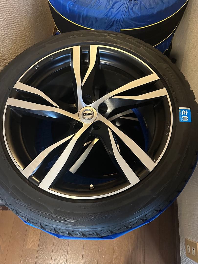 ボルボxc90用アルミホイール 275/45R20 スタッドレスタイヤセット
