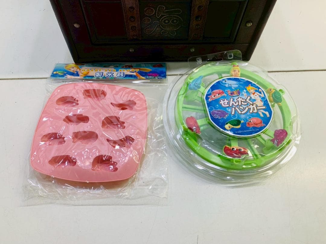 66Z 海物語 宝箱 木製 革製 限定品 パチンコ