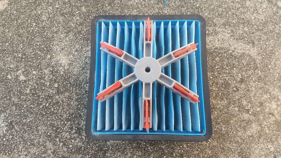 マキタ充電式クリーナー　CL500D