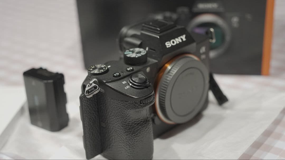 SONY α7 III ミラーレス一眼 本体　クイックリリースプレート付き