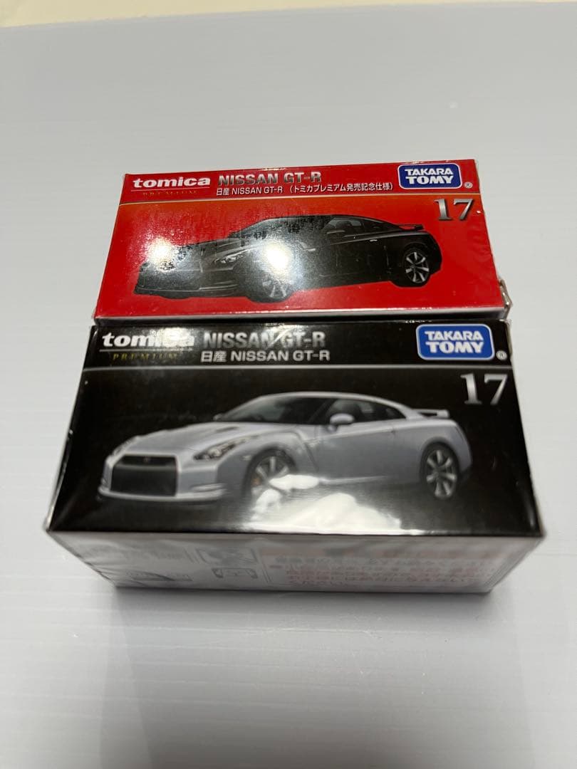 トミカ　トミカプレミアム発売記念仕様8点　通常4点セット