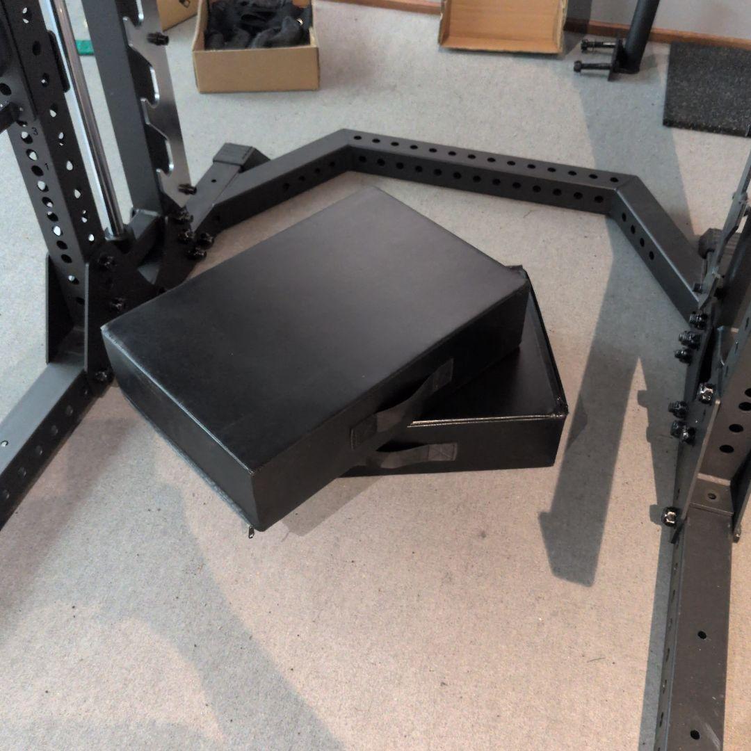 MBCスミスマシン一体型ハーフラック　直接引渡のみ　大阪市内