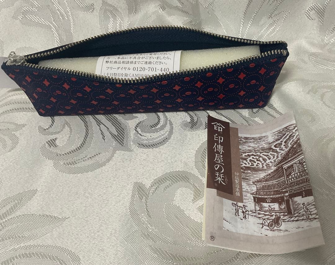 Suicaペンギン　印傳　ペンケース