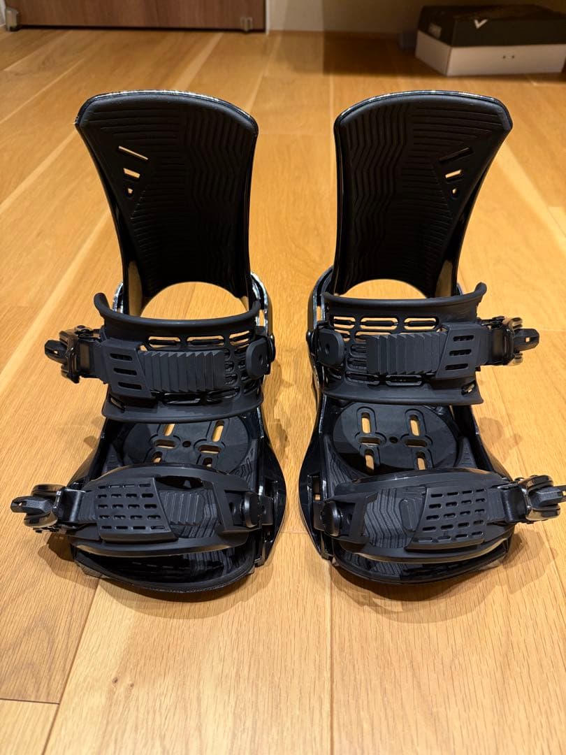 バートン 板 145 ビンディング美品 スノーボードケース HOTWAX済