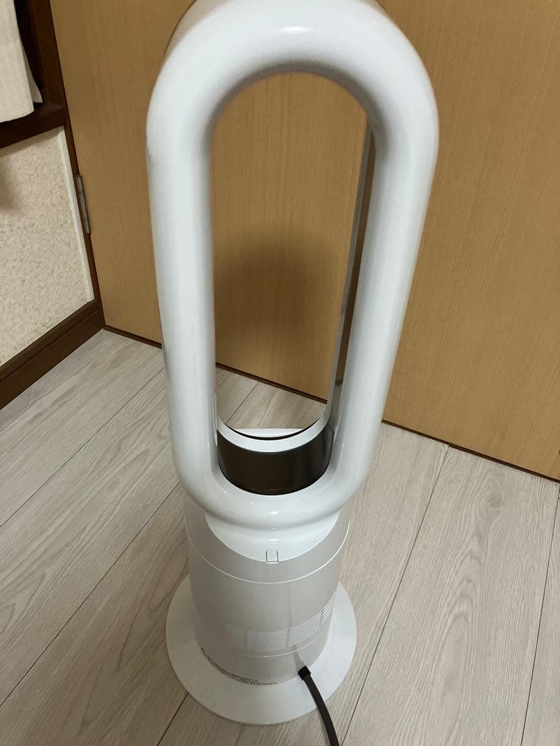 2023年製 Dyson HOT+CooL AM09 セラミックファンヒーター