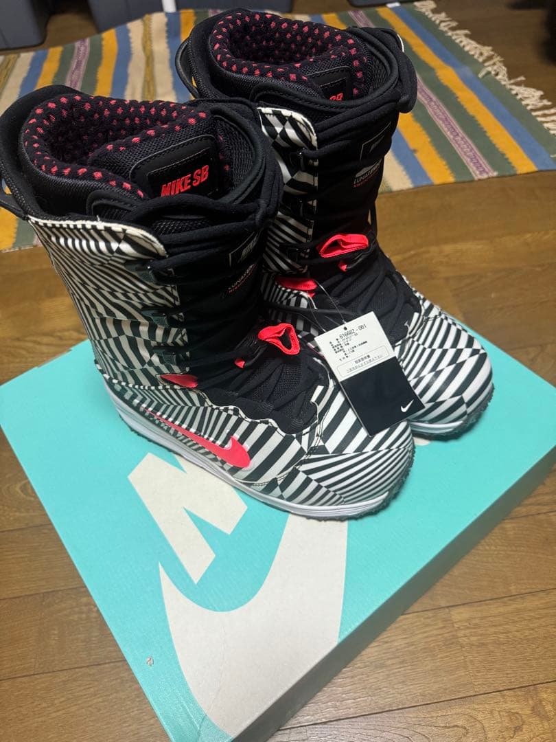 Nike スノーボードブーツ　激レア　最終レイトモデル　新品保管