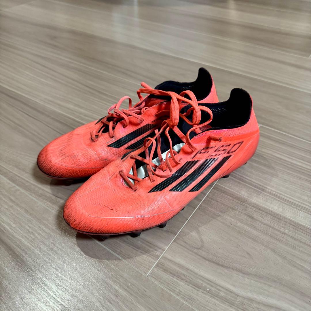 2月限定 F50 ELITE AG / 人工芝用