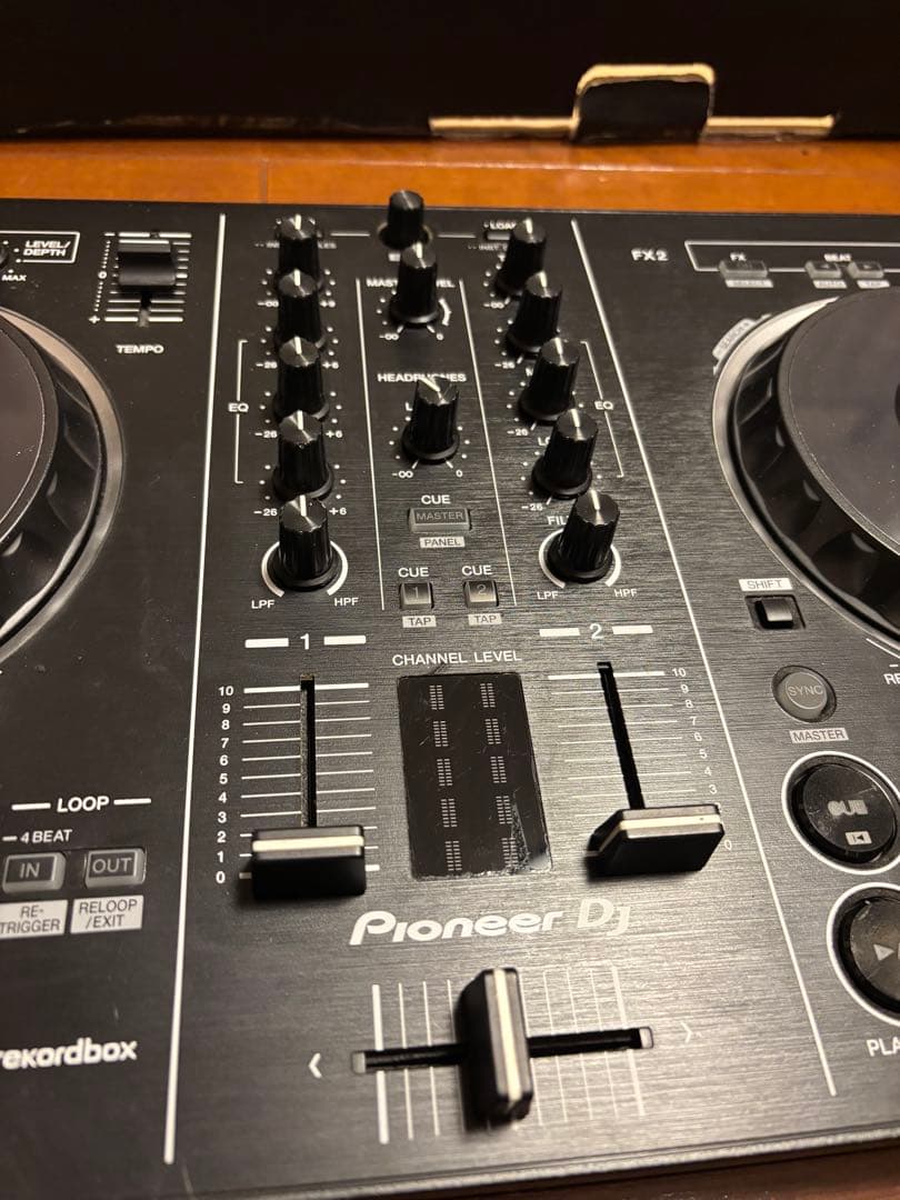 Pioneer DJ DDJ-RB コントローラー