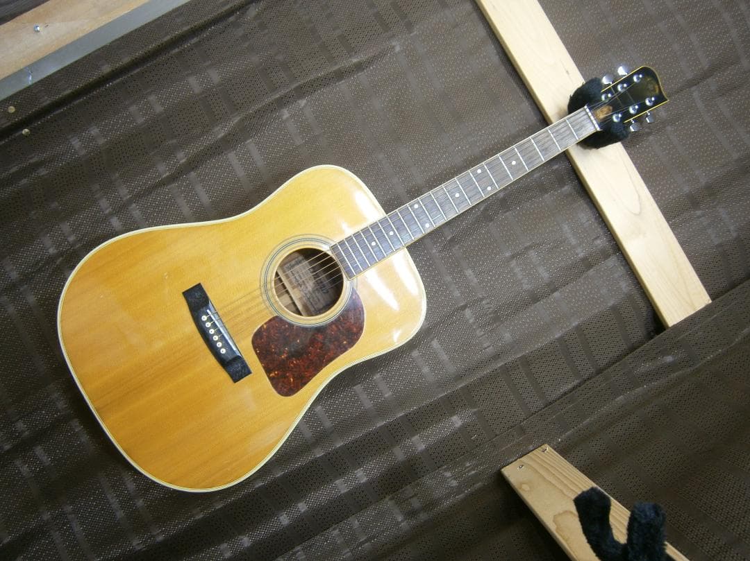 値下げ・サム・thumb＜GW-200＞70年代・日本製・寺田楽器