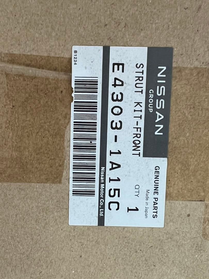 とらおNISSAN　HE12ノートニスモ ストラット・ショックセット