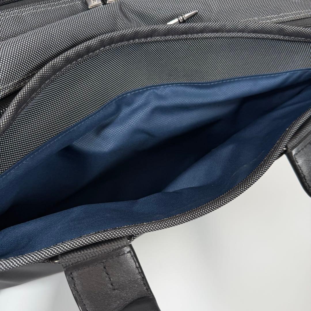 【美品】トゥミ　ビジネスバッグ　2way アルファ2 エクスパンダブル　グレー