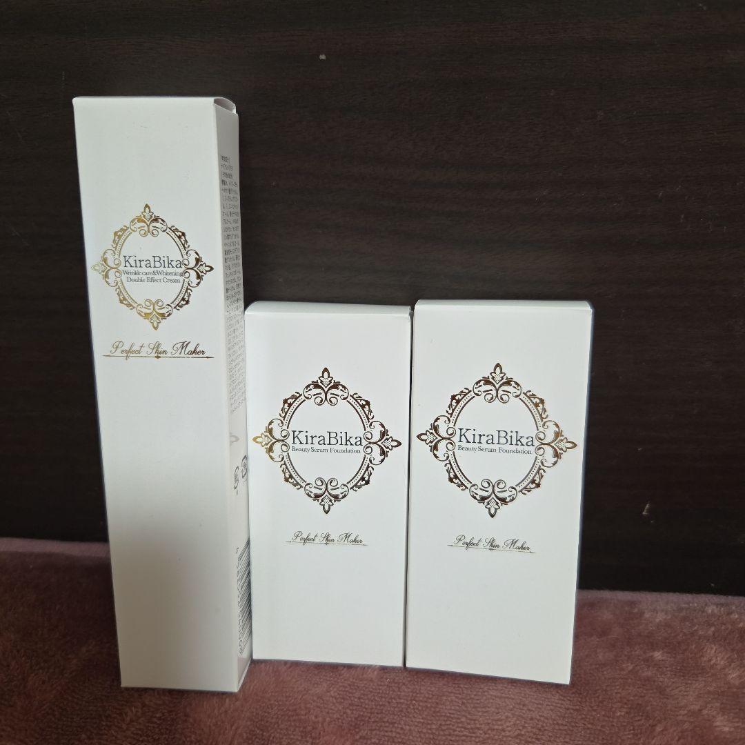 キラビカビューティーセラムファンデーション　ナチュラルオークル2個と美白クリーム