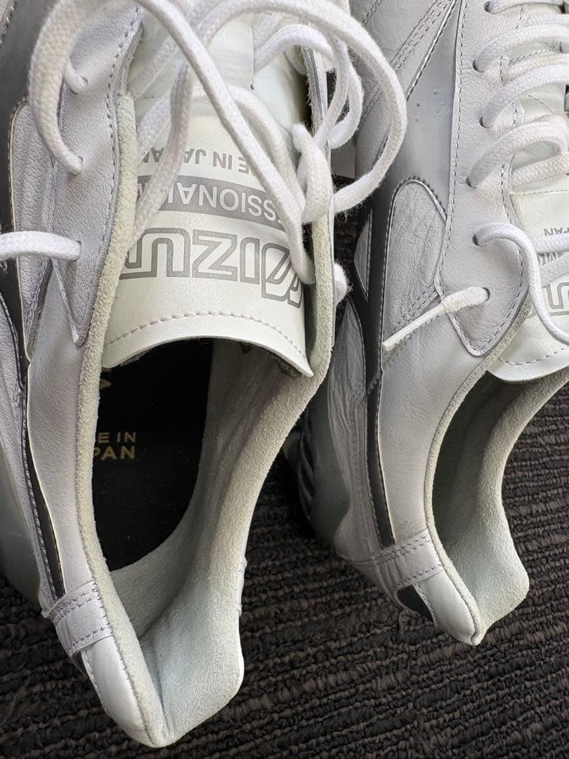 モレリア DNA JAPAN ホワイト×シルバー　27cm