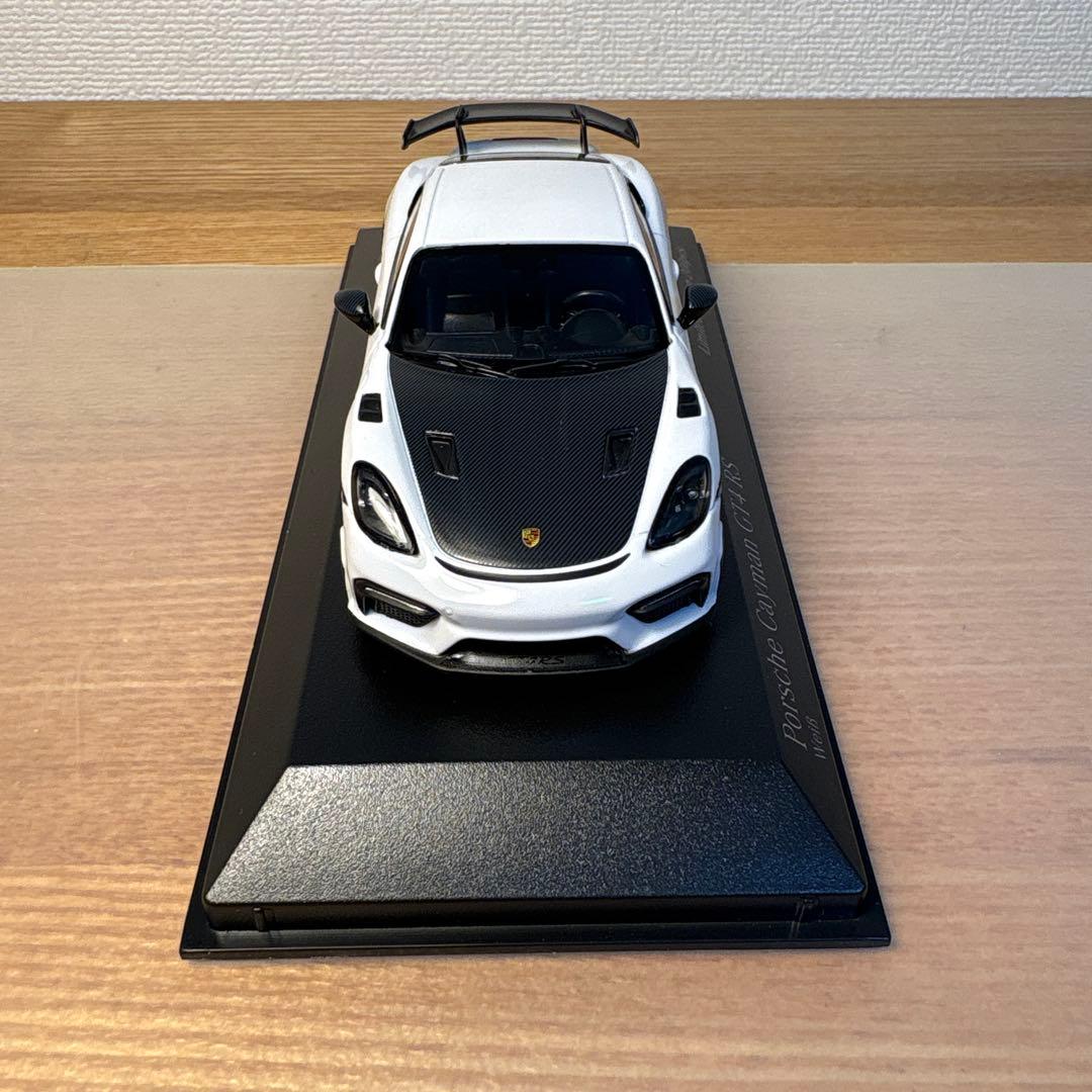 ミニチャンプス　ポルシェ　ケイマン　GT4 RS 1/43 ミニカー　ホワイト