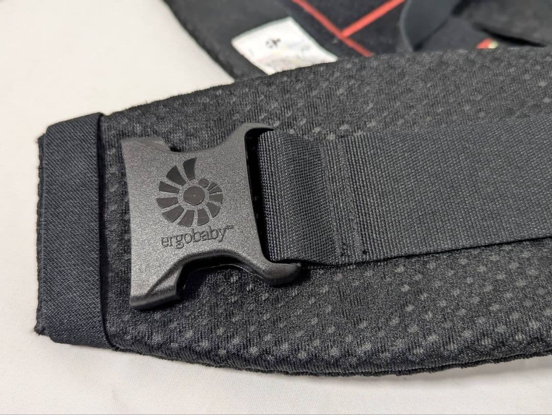 美品 ergobaby 抱っこ紐 オムニブリーズ ブラック