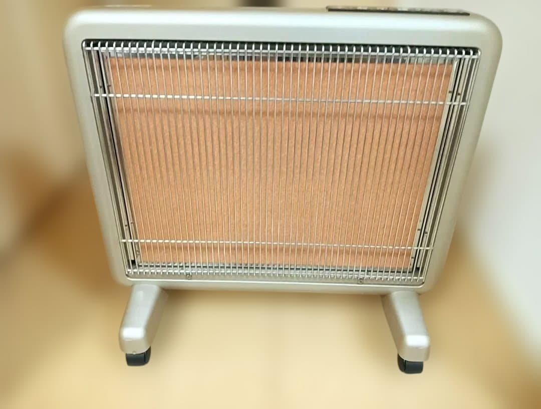 【なな出品】サンルミエ・エクセラ750 遠赤外線暖房器 N750L-GR
