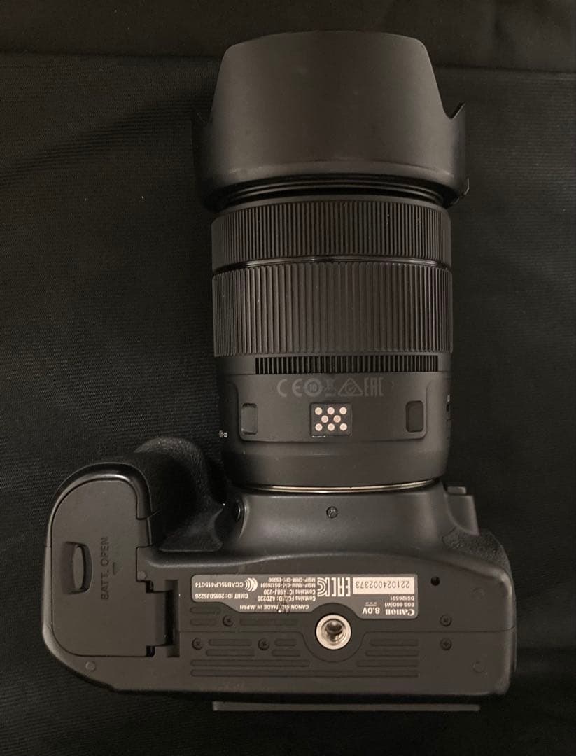 極美品Canon EOS 80D EF-S 18-135 IS USM一眼レフ