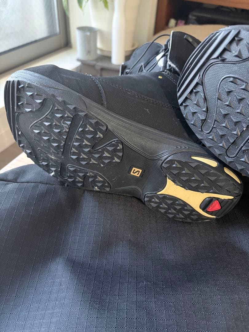 Salomon Kiana ブラック スノーボードブーツ　バッグ付き！