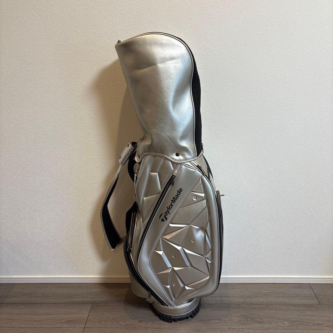 TaylorMade キャディバッグ シルバー 9型 美品