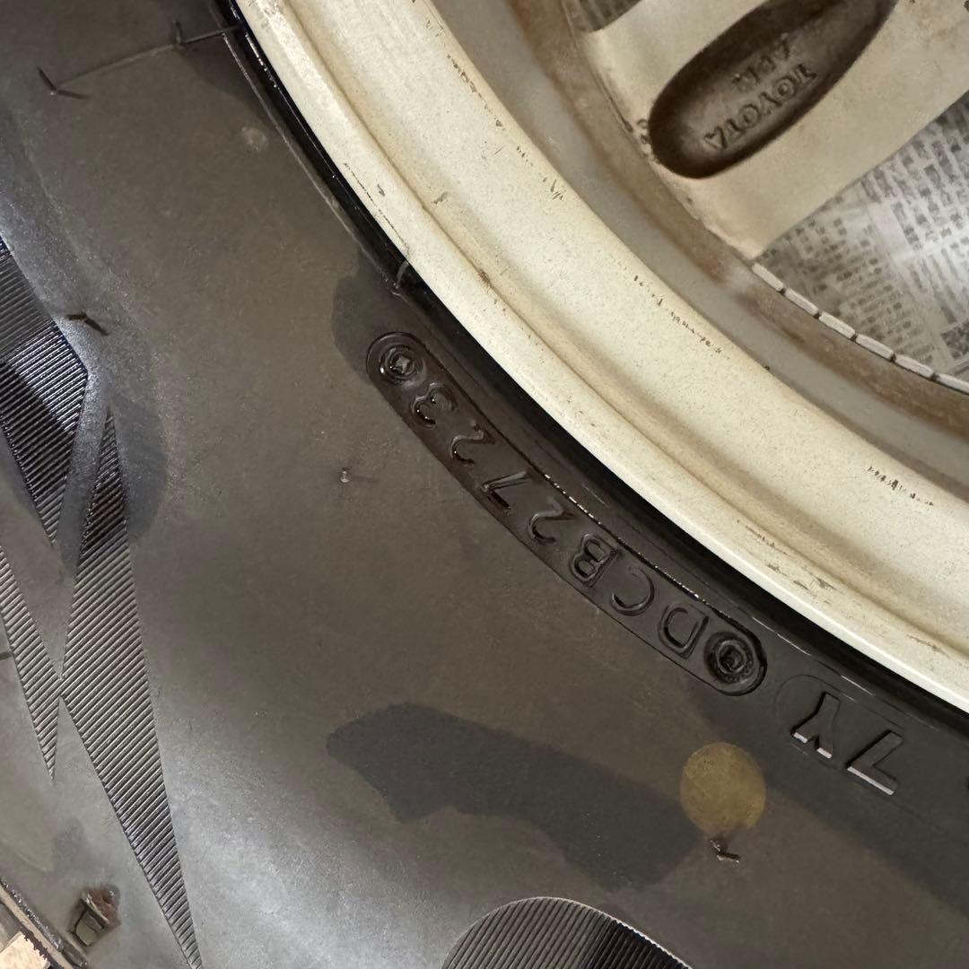 プラド150 純正17インチ BLIZZAK DM-V3 265/65R17