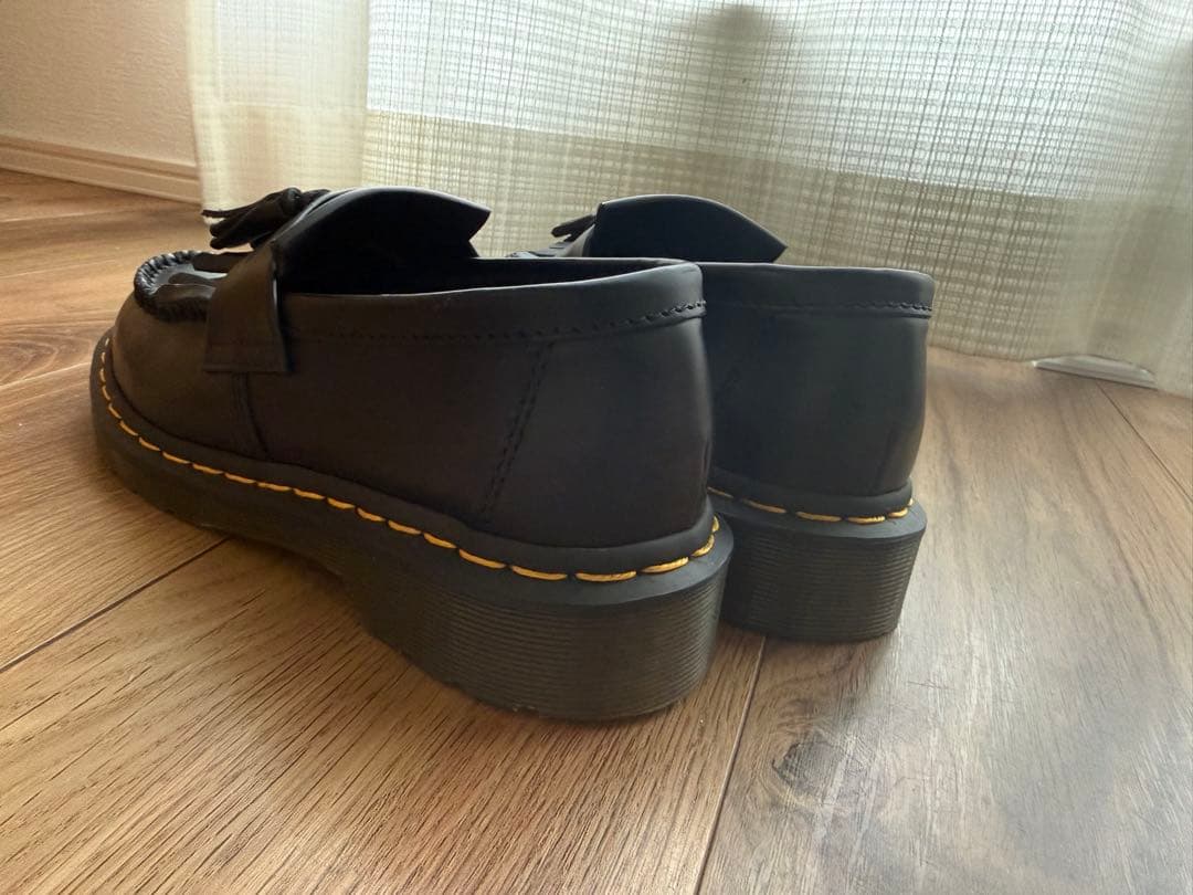 ほぼ新品未使用ドクターマーチン タッセルローファーUK5