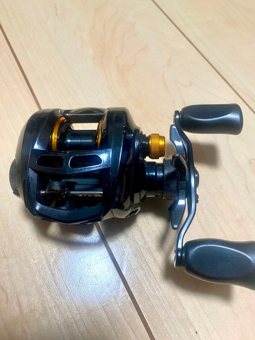 ダイワ　アルファスCT SV 70SHL 左ベイトリール