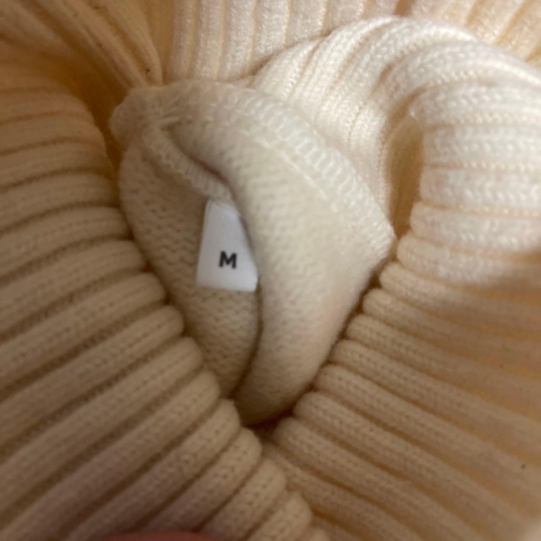 AmiParisタートルネックニット　Mサイズ