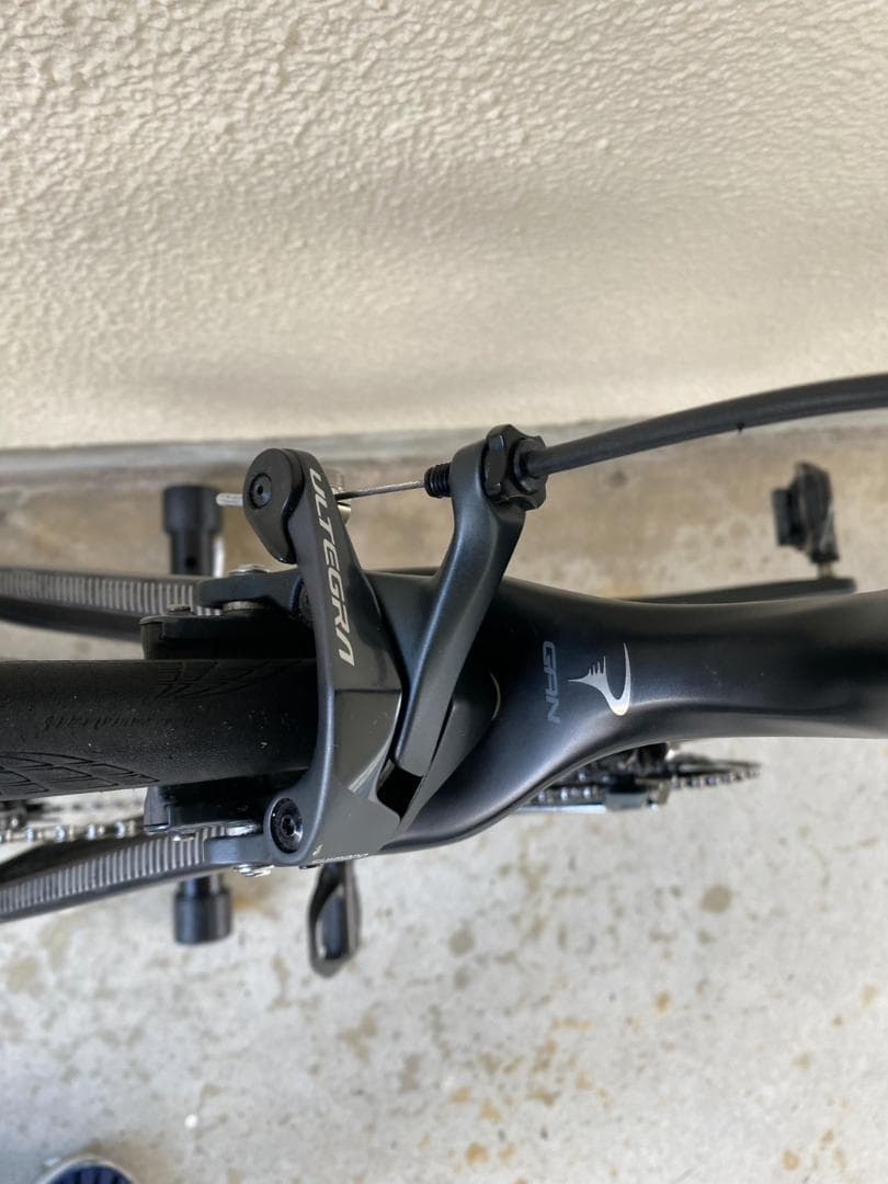 PINARELLO GAN S　カーボン　ロードバイク　アルテグラ