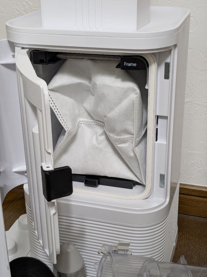 【使用数回のみ】Orage RR35 自動ゴミ収集付 スティッククリーナー