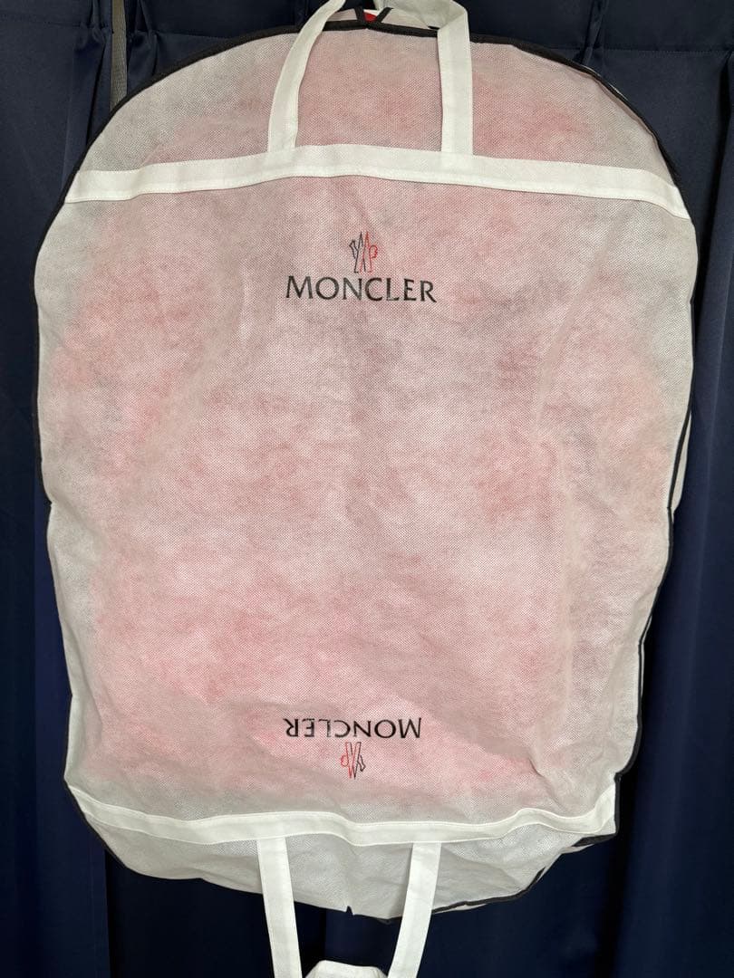 ウサギポトスセール中 【正規品・付属品完備】MONCLER