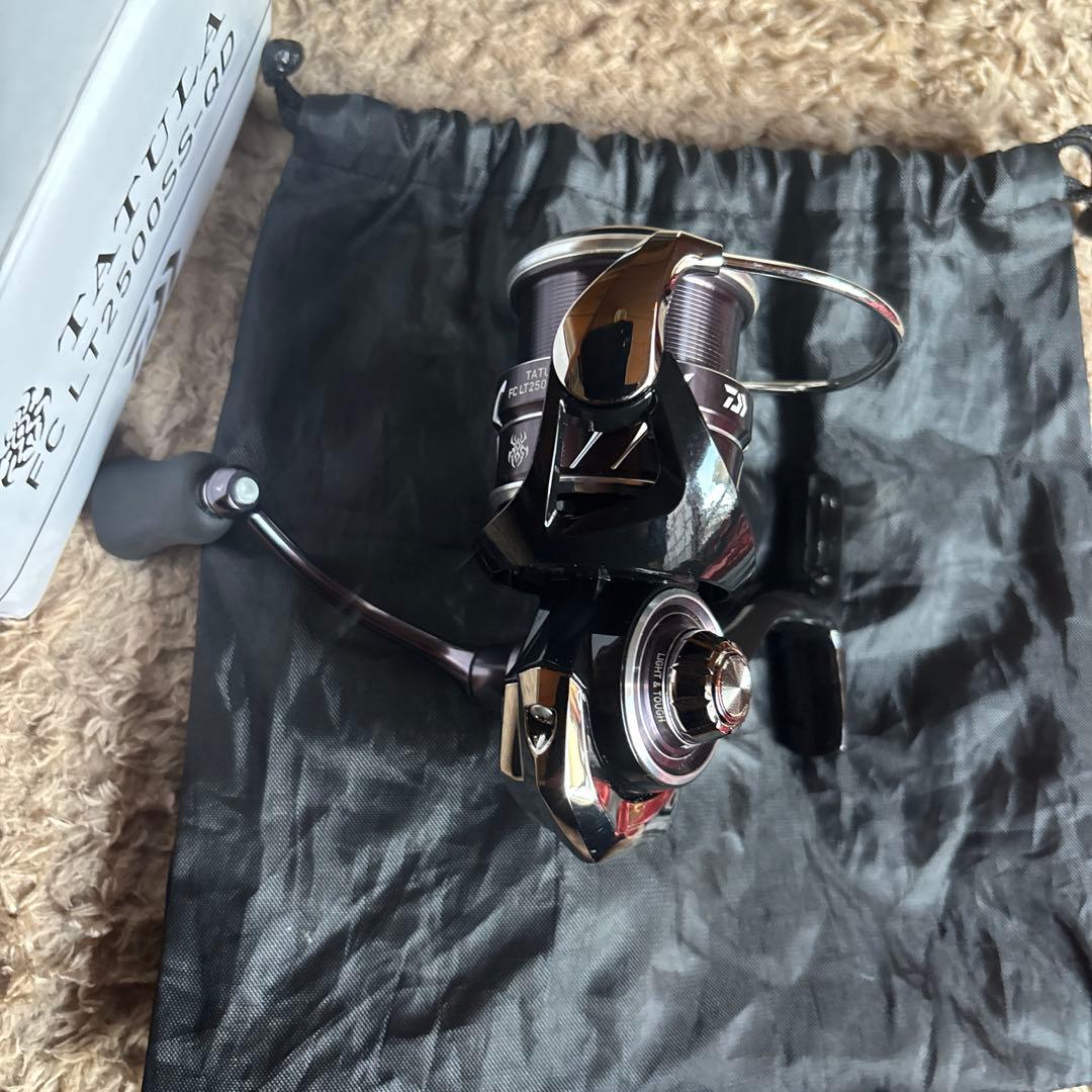 23TATULA LT2500SS-QD タトゥーラ　スピニングリール