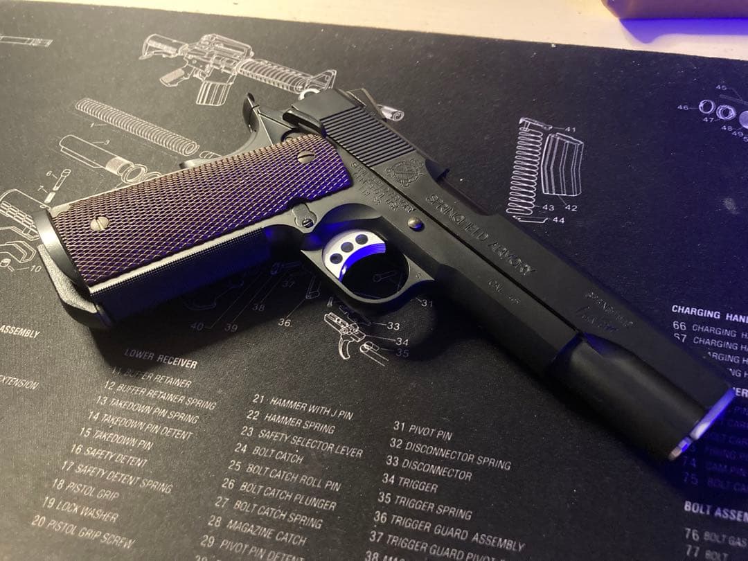 J ARMORY FBI BUREAU MODEL 1911 J アーモリー