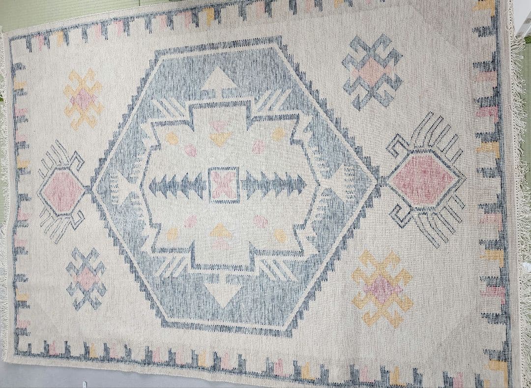 IKEA KNYLHAVRE クニルハーヴレ ラグ 平織り