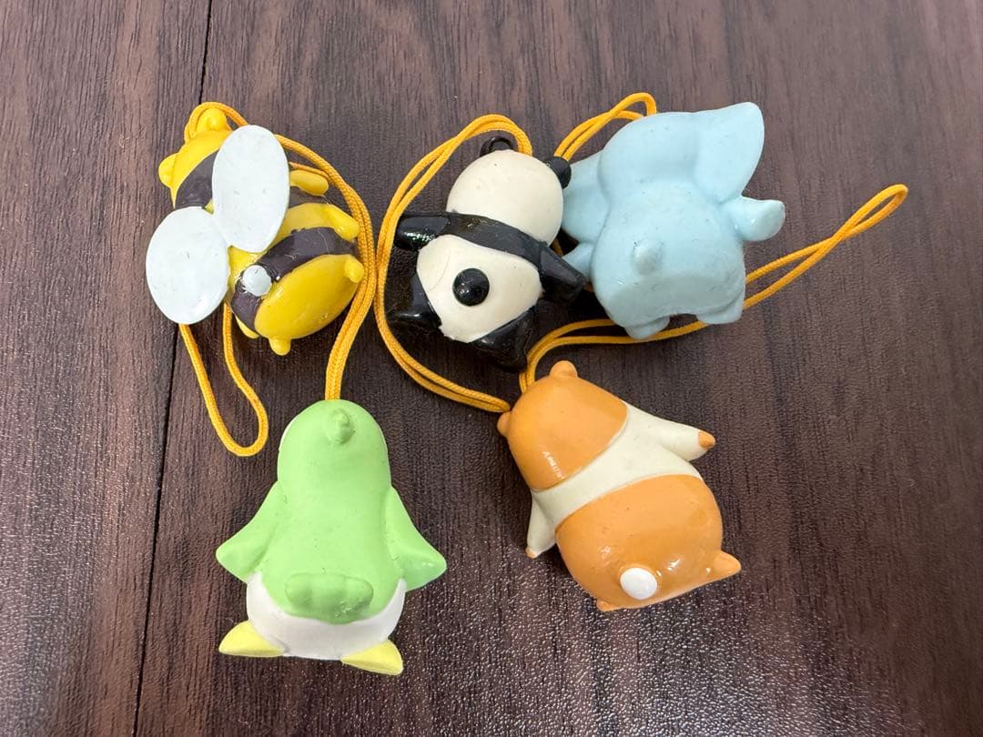 【入手困難】くまのプーさん　ミニマスコット　キーホルダー　缶バッジ　平成　希少