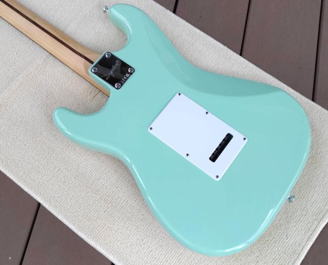✨未使用✨フェンダー スクワイヤー アフィニティ ストラト サーフグリーン