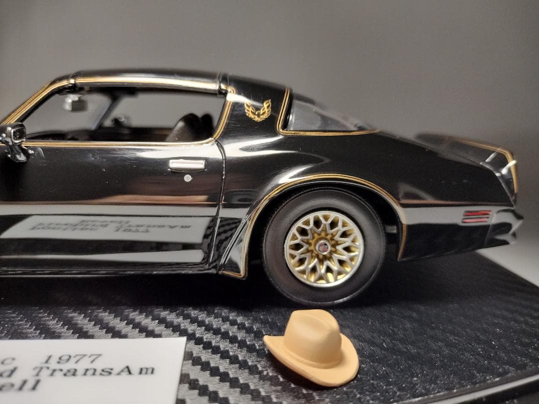 1/24 25 ポンティアック ファイヤーバード トランザム 1977 完成品