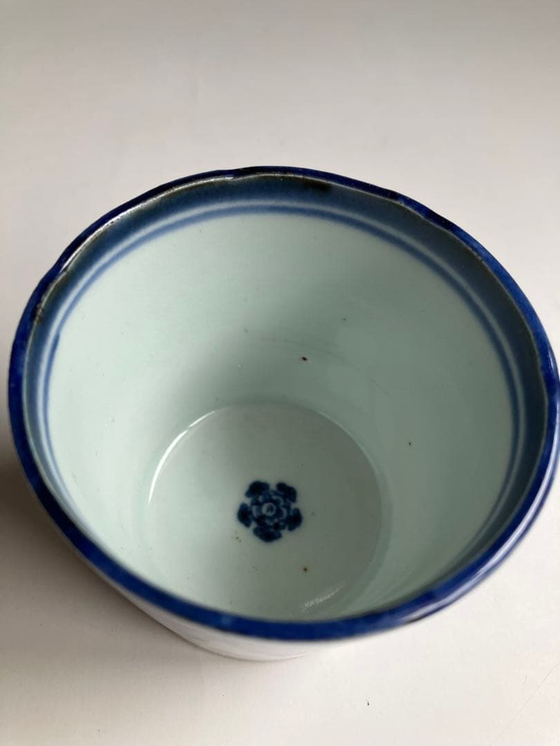 江戸中期頃　古伊万里　瓔珞紋　蕎麦猪口　渦巻紋　骨董　アンティーク　酒器