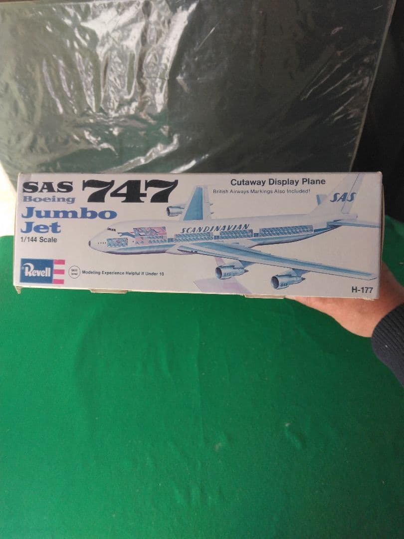 Revell Boeing 747 Jumbo Jet 1/144 未開封品