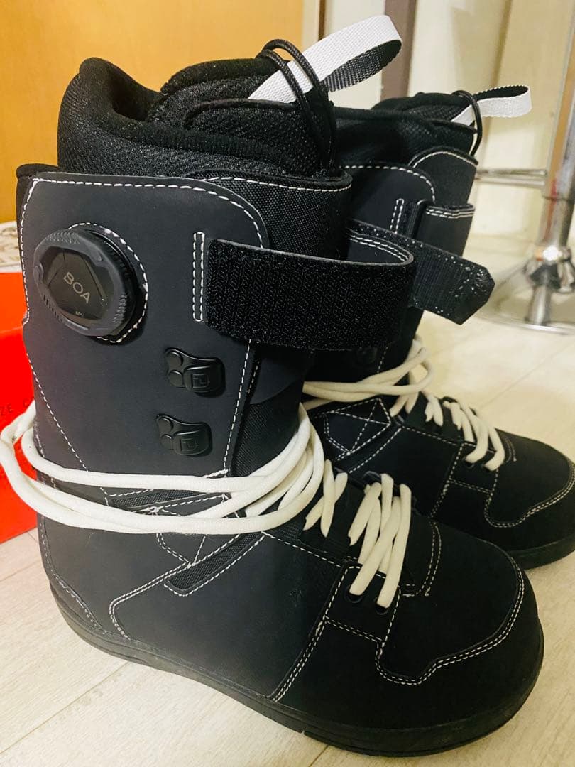 24-25シーズンDEELUXE DNA スノーボードブーツ 25.5cm