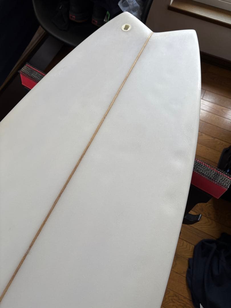 【PU】5’11 パフォーマンス系 サーフボード スワローテール