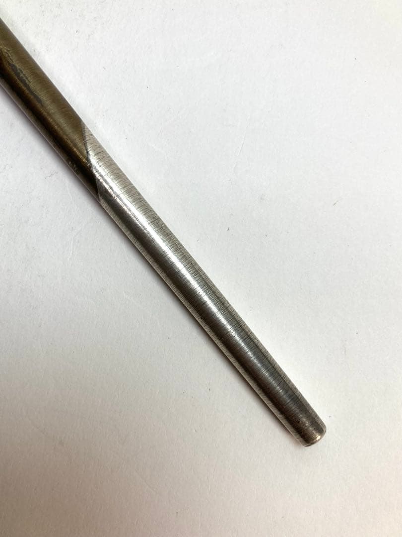 長い阿多張り煙管　棹真鍮吸い口銀製　阿多中村　刻印　鹿児島骨董逸品　31.5cm