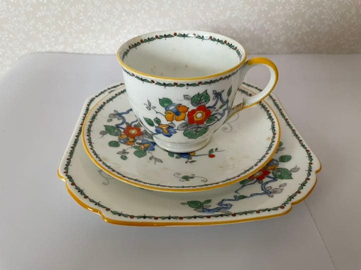 Shelley ティーカップ トリオ 6客セット  +  プレート 1枚