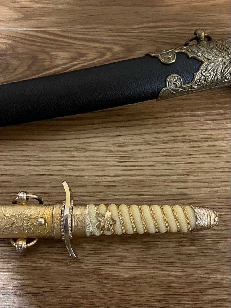 本日限定★旧日本軍　鮫皮柄　旧大日本帝国海軍士官短剣　長剣セット剣帯付
