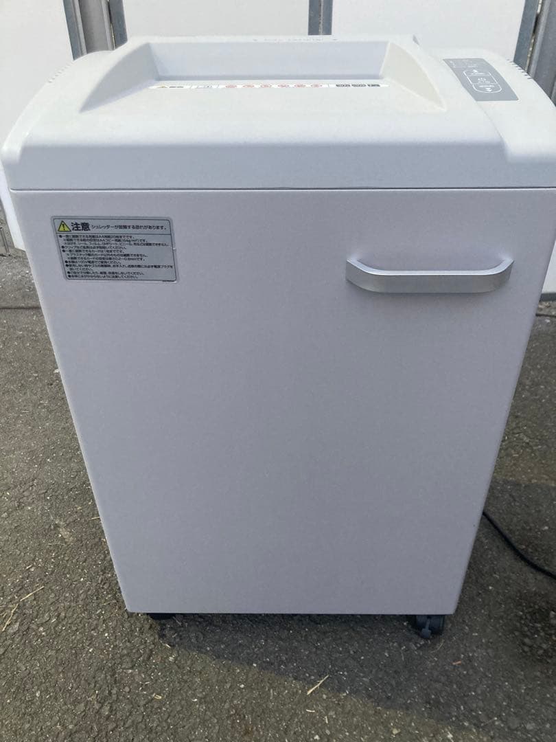 【美品】サンワダイレクト　業務用　クロスカットシュレッダー　400-PSD029