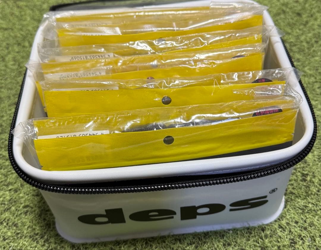 deps COVER SCAT ワーム 18袋セット ボックス付き